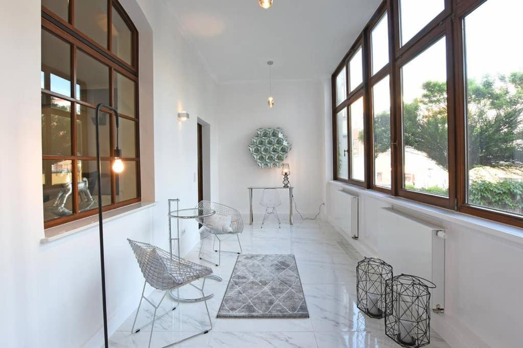 6,5 Luxury Room Apartment - Central Zwickau - 3 Bedrooms - 2 Bathrooms Exterior photo