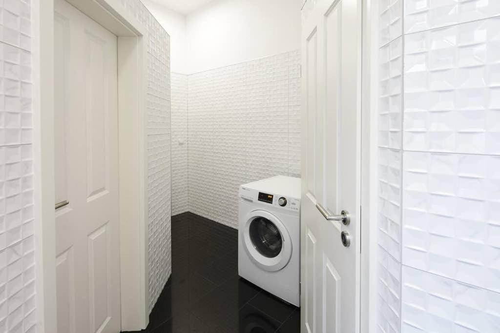 6,5 Luxury Room Apartment - Central Zwickau - 3 Bedrooms - 2 Bathrooms Exterior photo