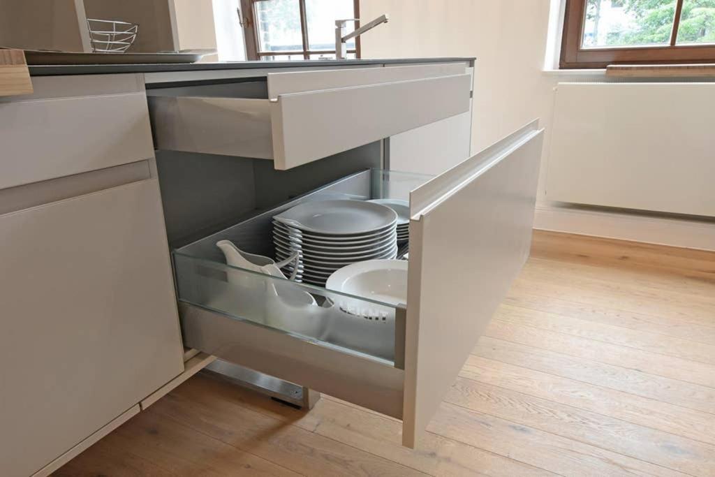 6,5 Luxury Room Apartment - Central Zwickau - 3 Bedrooms - 2 Bathrooms Exterior photo